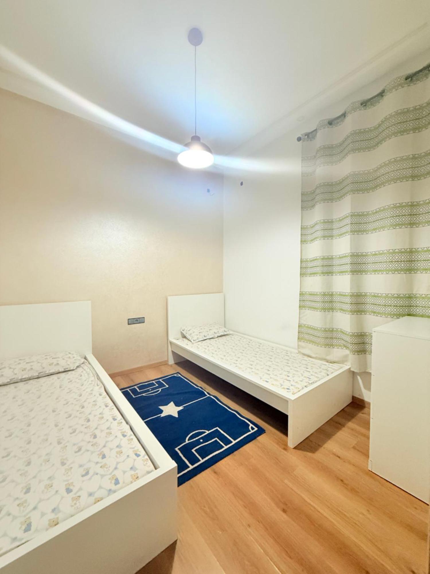 Abir2 N1 Cosy Family